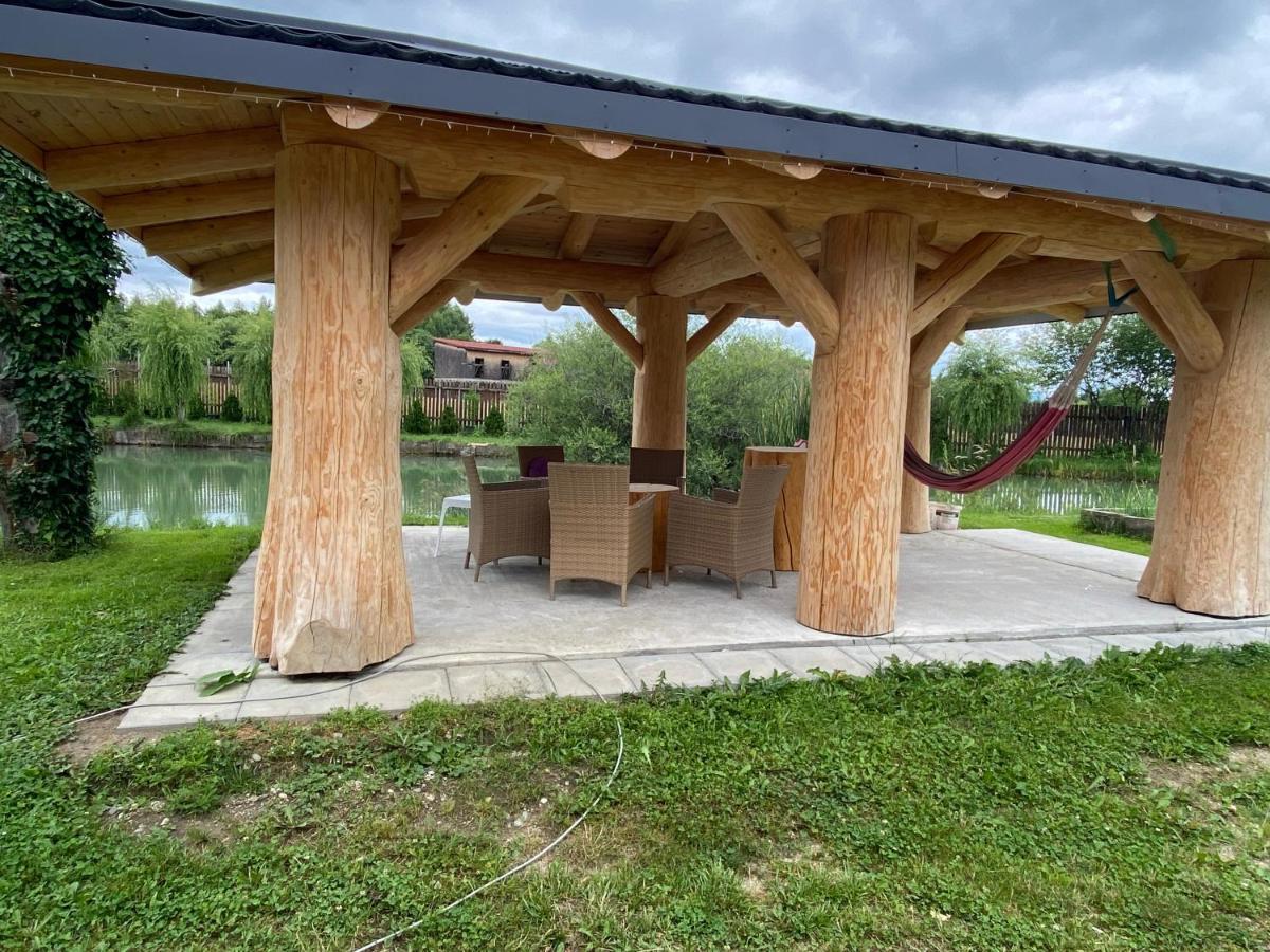 Hasienda Rîşnov Extérieur photo